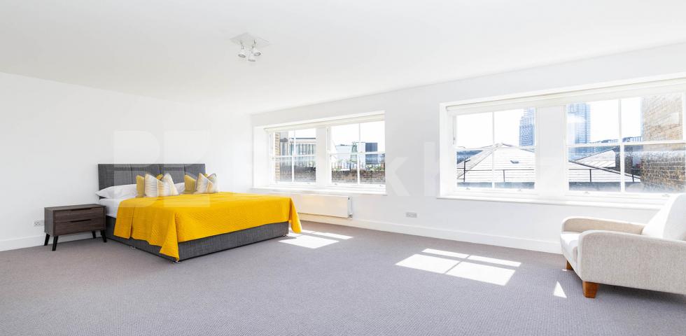 			2 Bedroom, 1 bath, 1 reception Apartment			 TABERNACLE STREET EC2A, OLD STREET - SHOREDITCH - LIVERPOOL STREET